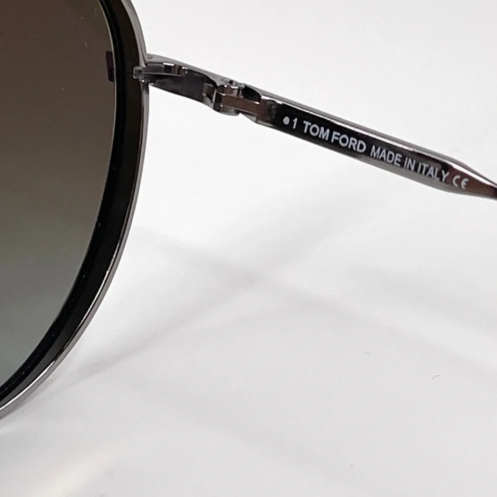 TOM FORD Declan Sunglasses Shiny Light Ruthenium / Green FT0826-F Made in Italy